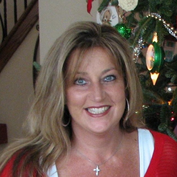 Meet your Posher, Jackie - Picture 1 of 1